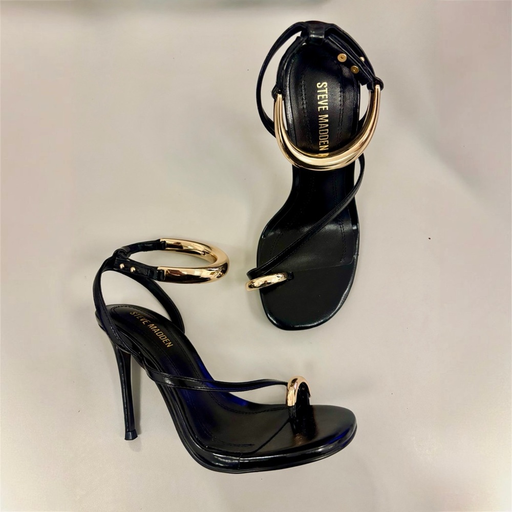 Steve Madden TIA black strappy open-toe stiletto heels, women’s size 6